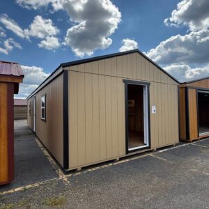 16X40 LAKESIDE COTTAGE/SOLD